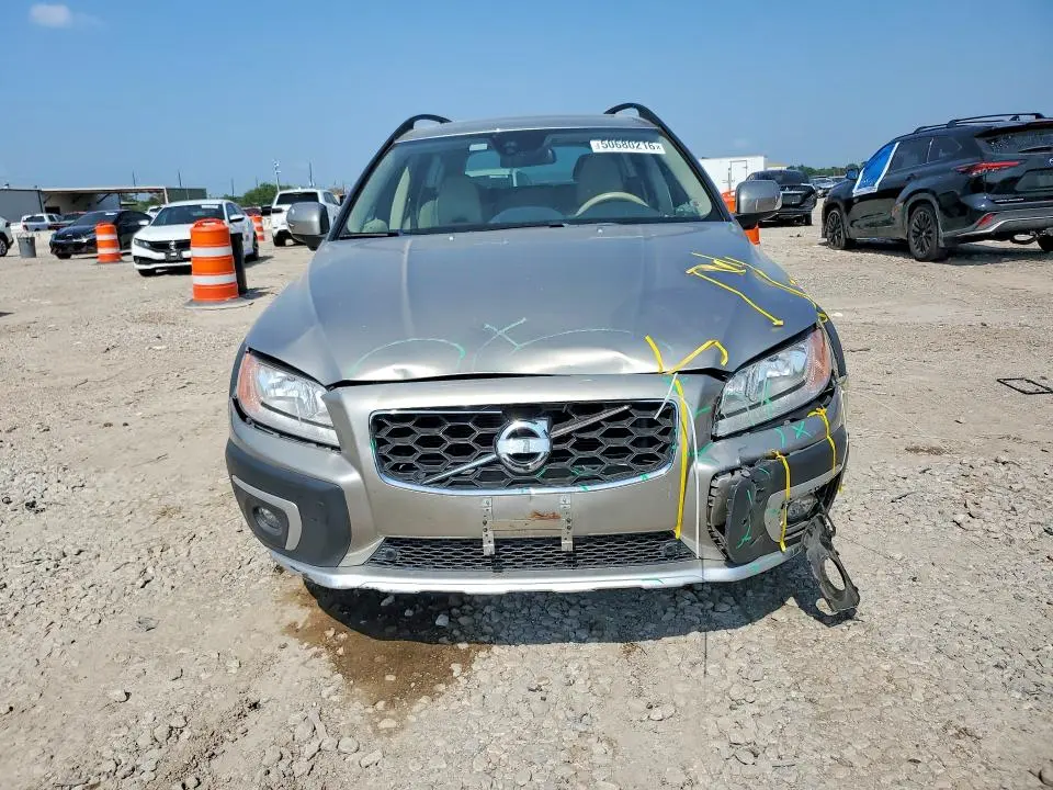 2014 VOLVO XC70 T6  