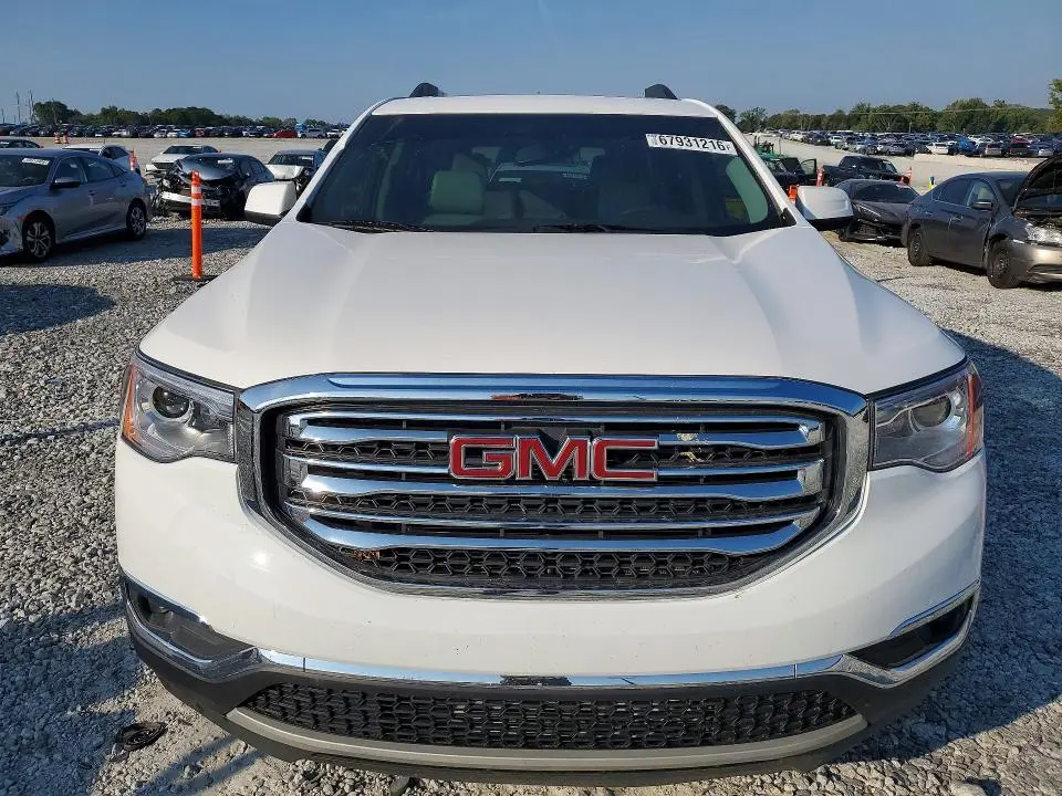 2017 GMC ACADIA SLT-1  