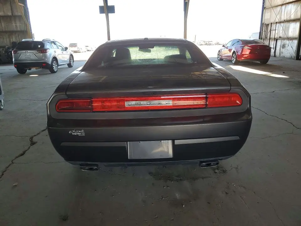 2013 DODGE CHALLENGER SXT  