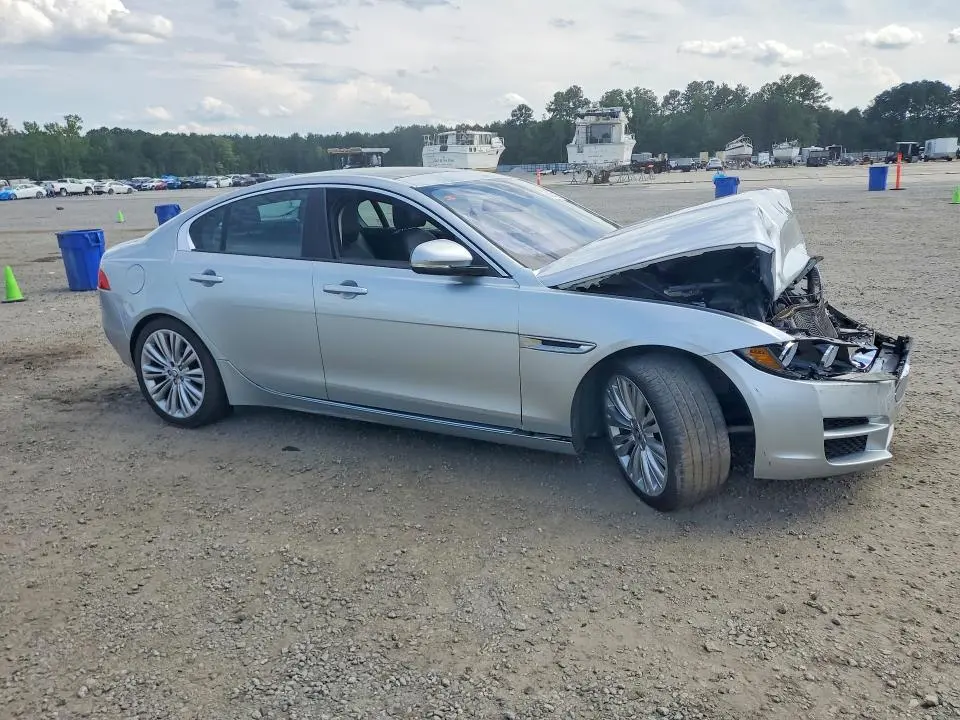 2017 JAGUAR XE   