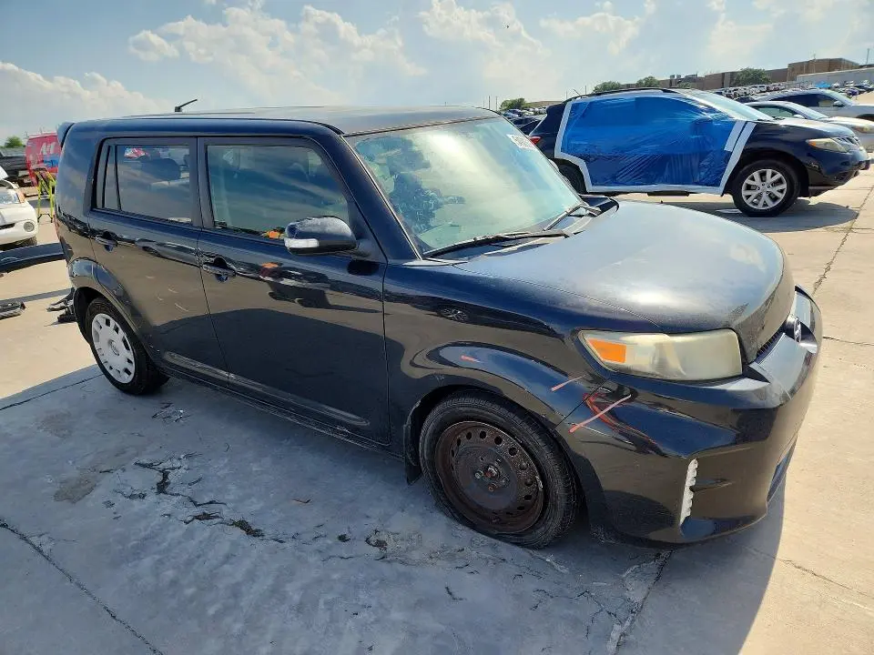 2015 SCION XB BASE  