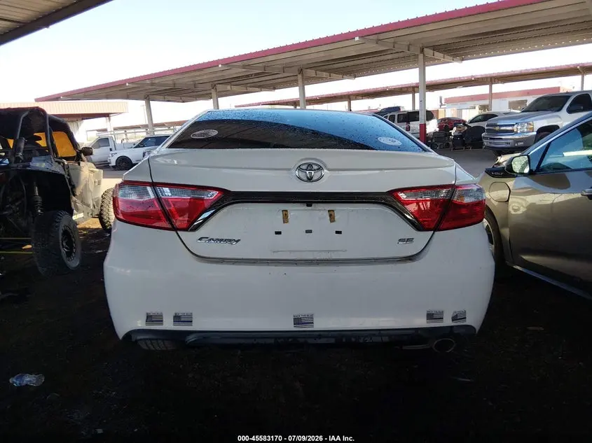 2017 TOYOTA CAMRY SE