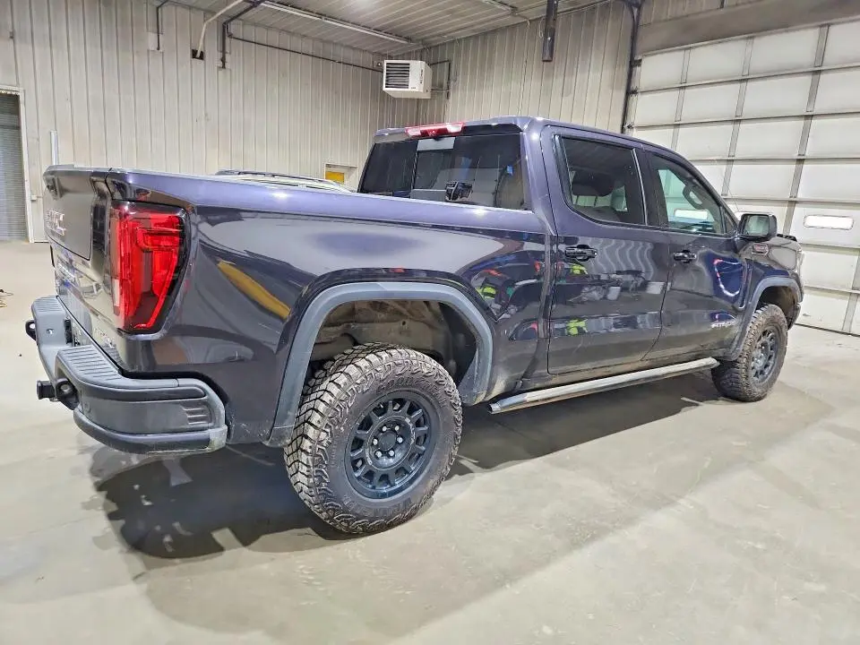2026 GMC SIERRA K1500 AT4X  