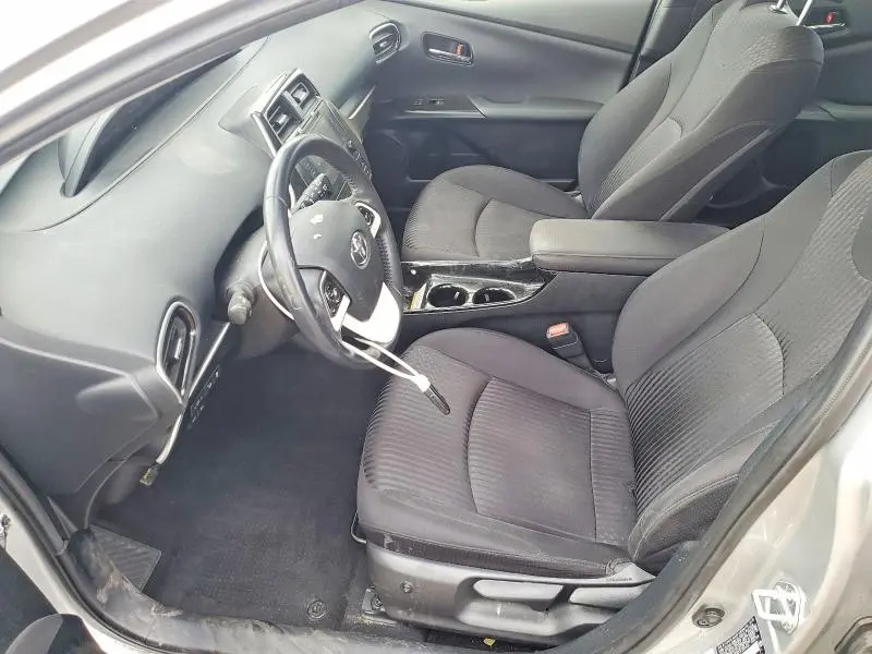 2018 TOYOTA PRIUS THREE  