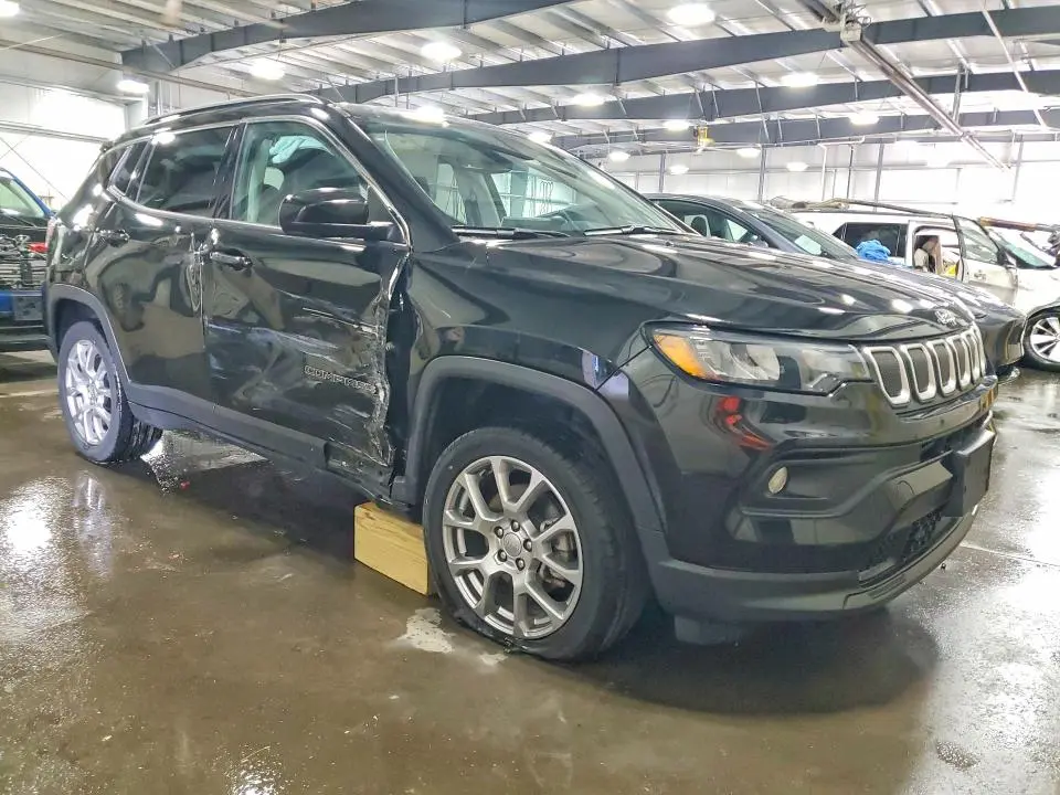 2022 JEEP COMPASS LATITUDE LUX  
