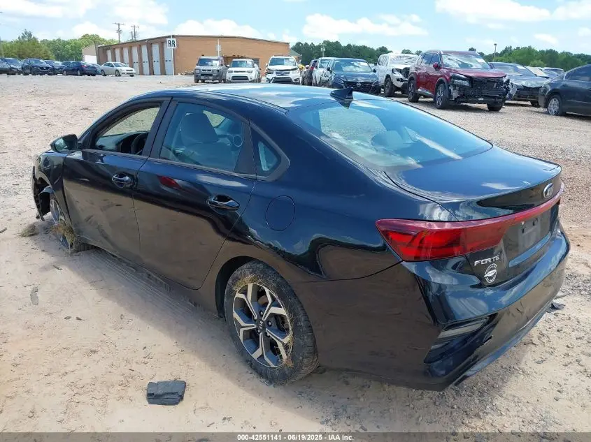 2019 KIA FORTE LXS