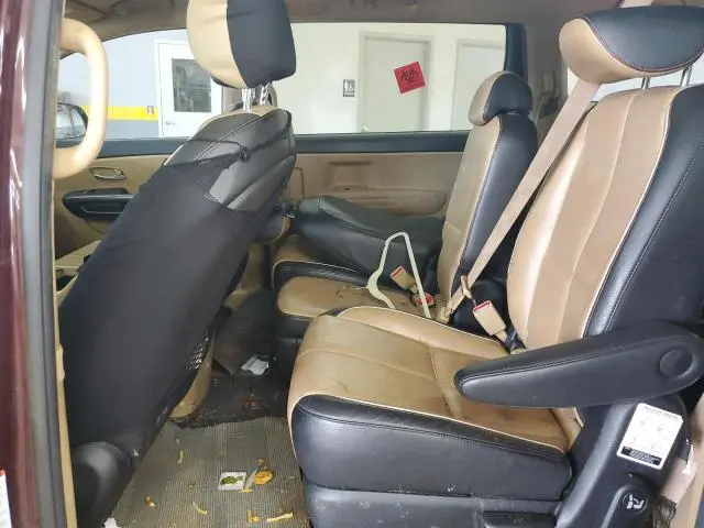 2016 KIA SEDONA LX  