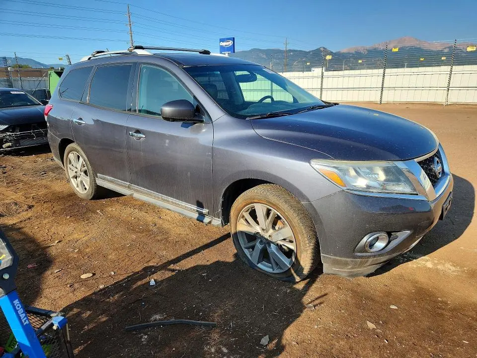 2014 NISSAN PATHFINDER S  