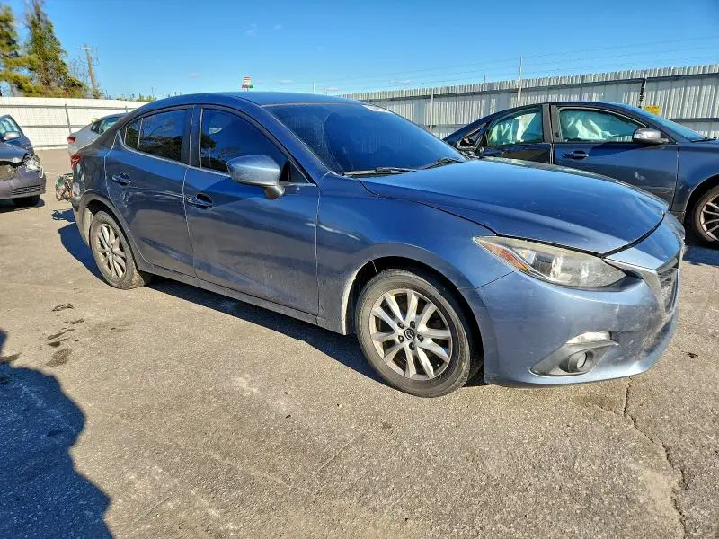 2015 MAZDA 3 TOURING  