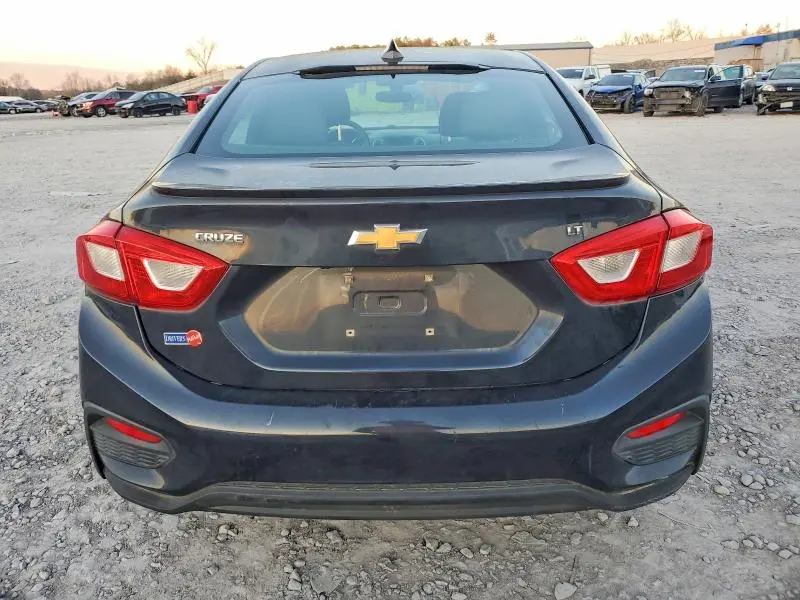 2016 CHEVROLET CRUZE LT  