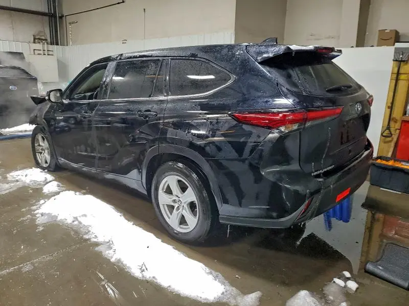 2021 TOYOTA HIGHLANDER HYBRID LE  