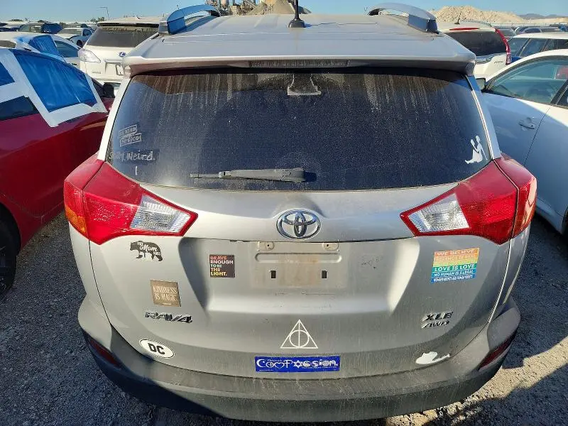 2013 TOYOTA RAV4 XLE  