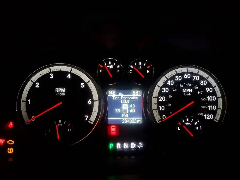 2012 DODGE RAM 1500 SLT  