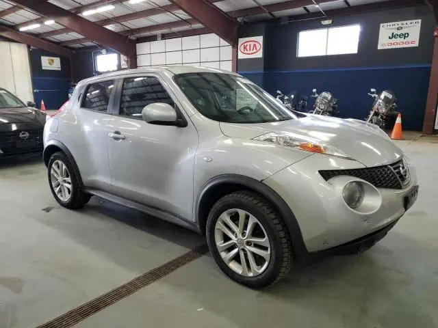2013 NISSAN JUKE S  
