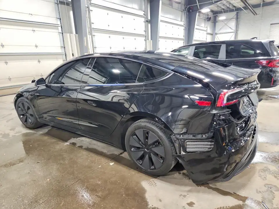 2025 TESLA MODEL 3   