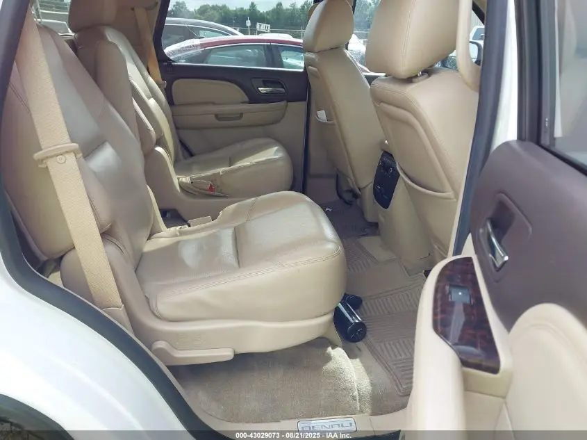 2014 GMC YUKON DENALI