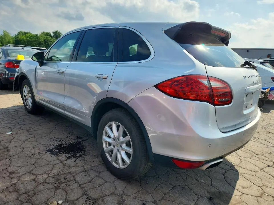 2012 PORSCHE CAYENNE   