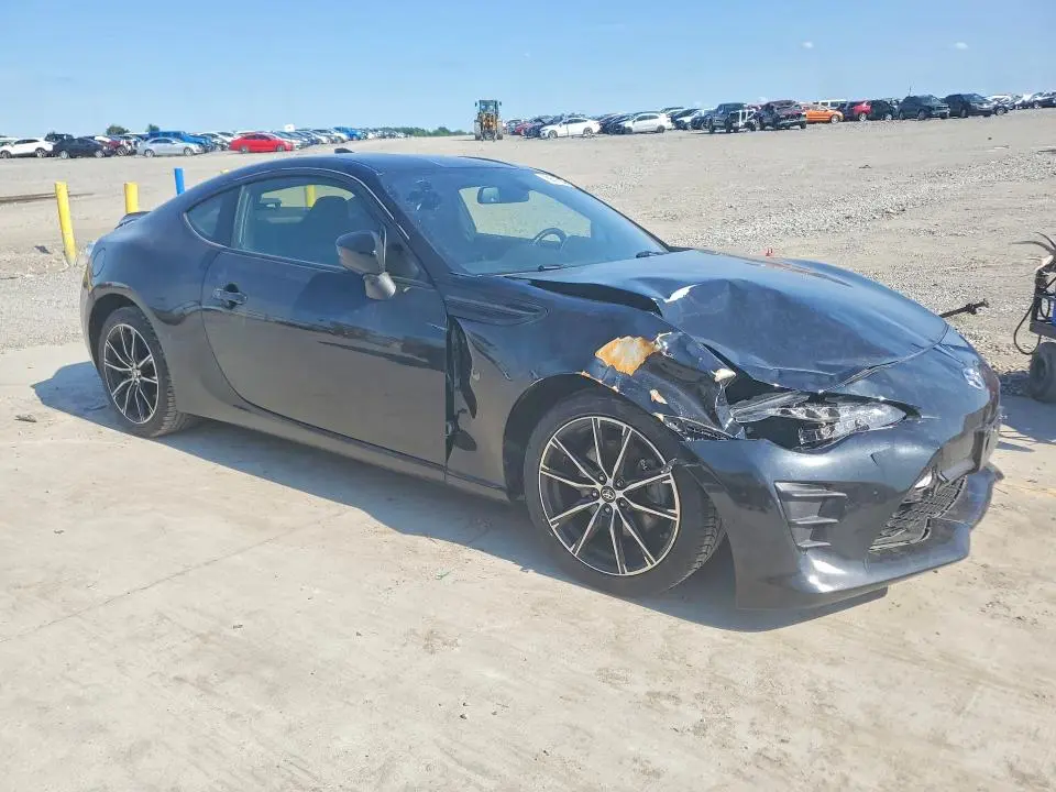 2020 TOYOTA 86   