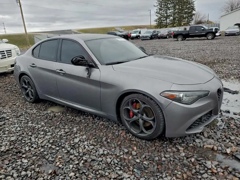2019 ALFA ROMEO GIULIA   