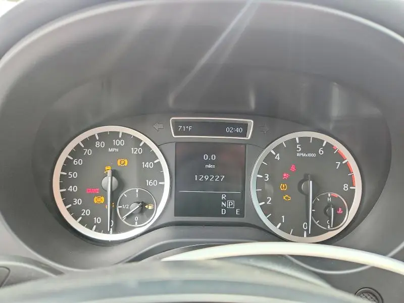 2018 INFINITI QX30 LUXURY  