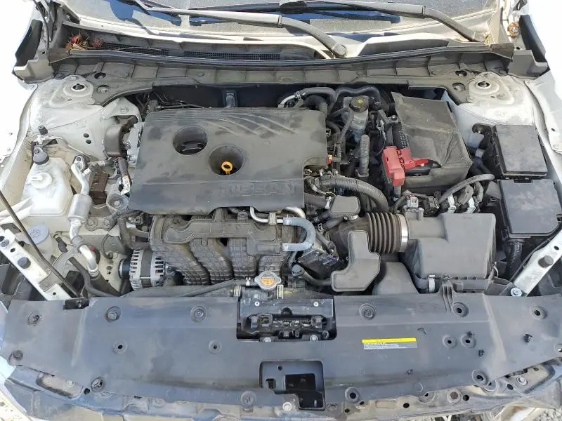 2019 NISSAN ALTIMA SR  