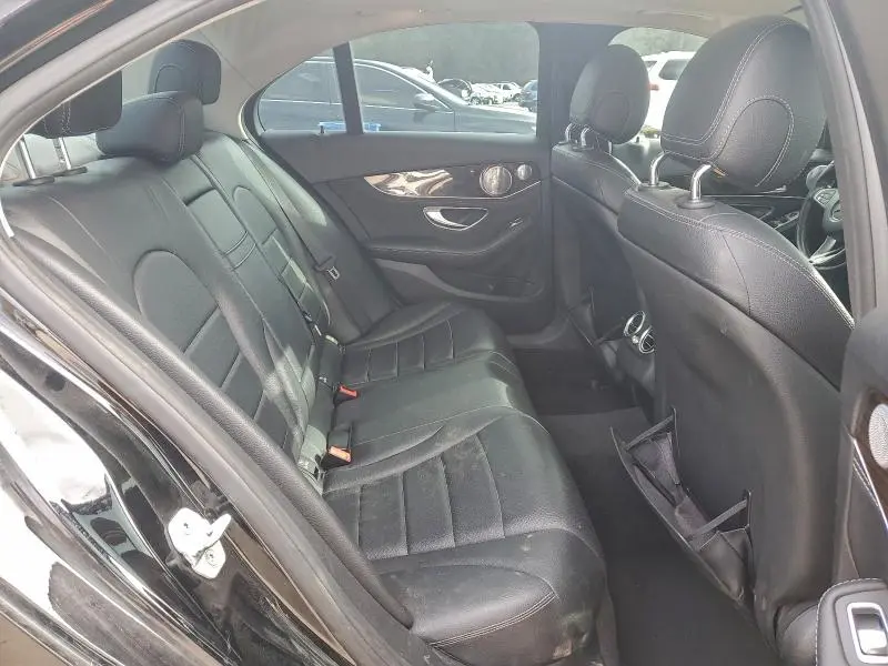 2015 MERCEDES-BENZ C 300  