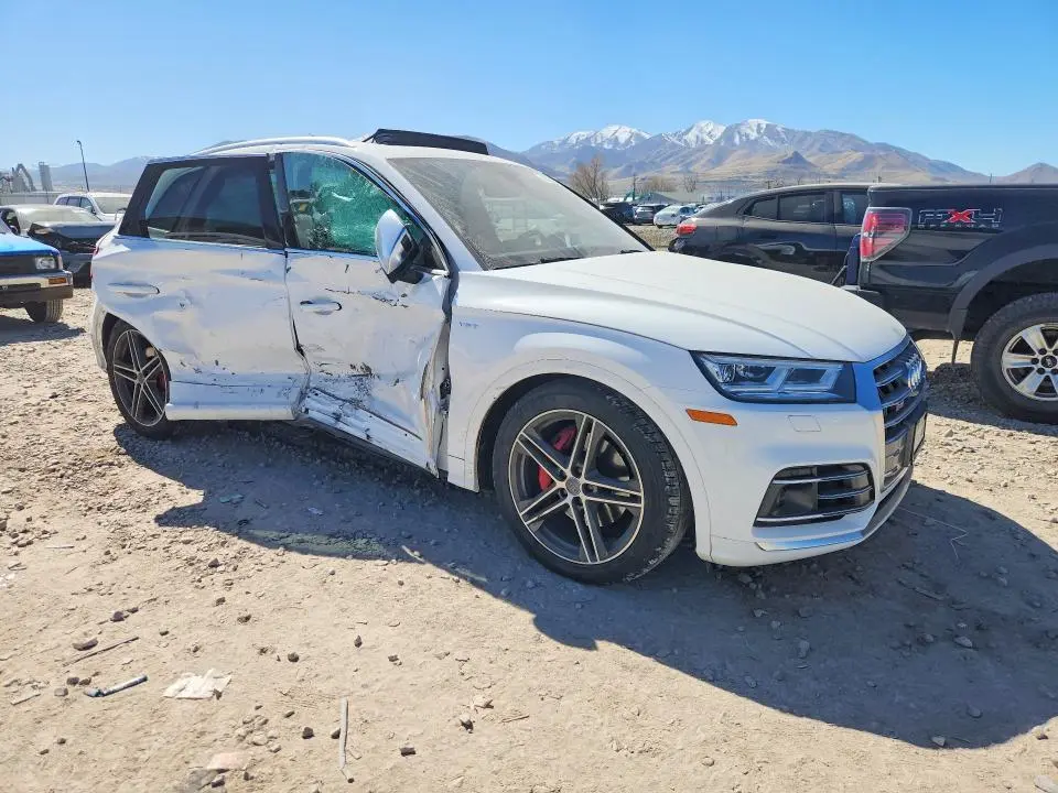 2018 AUDI SQ5 PRESTIGE  