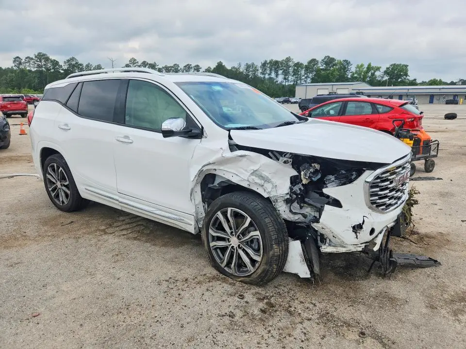 2018 GMC TERRAIN DENALI  