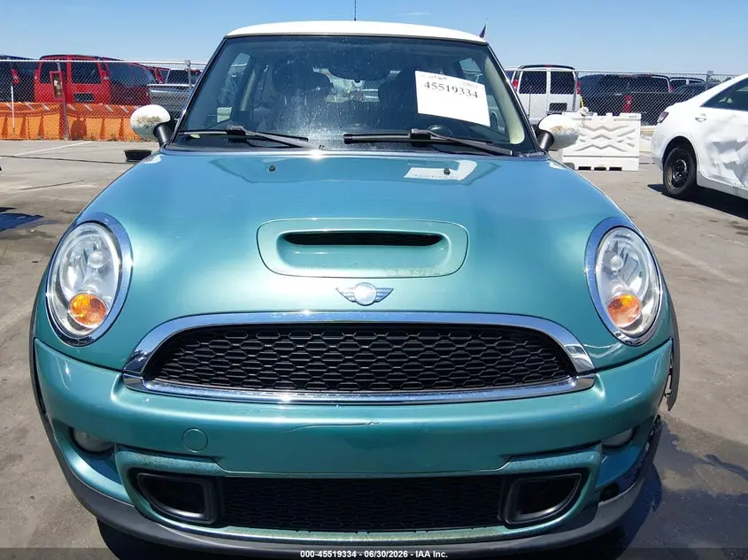 2012 MINI COOPER S  