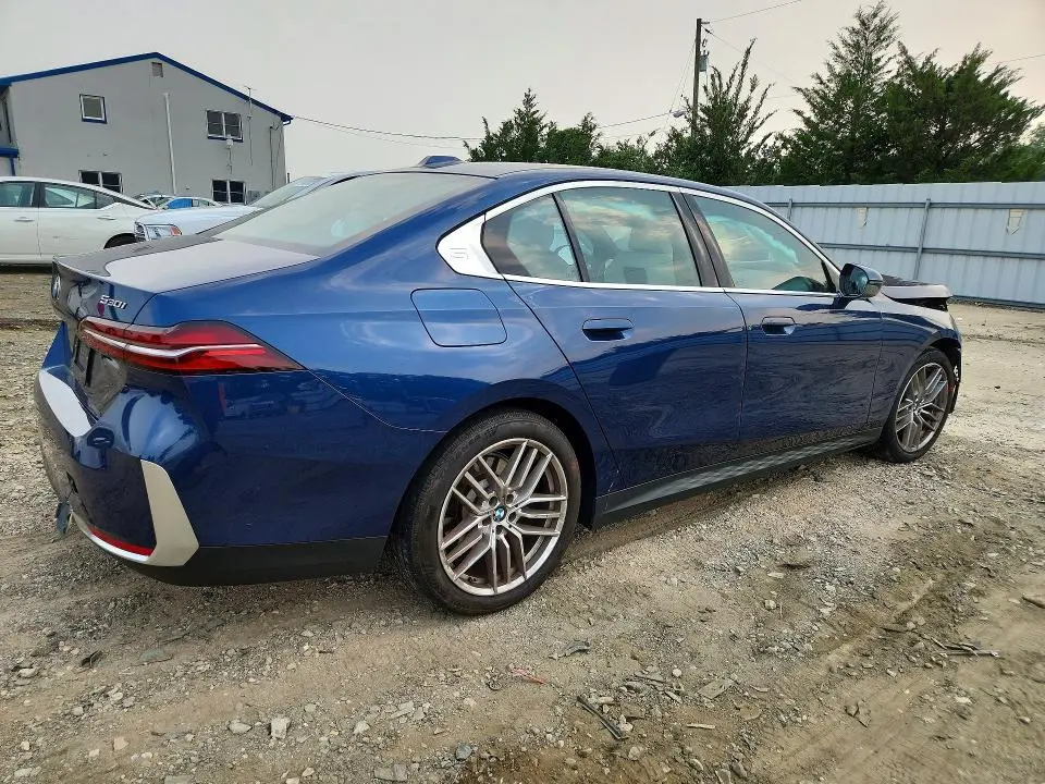 2024 BMW 530 XI  