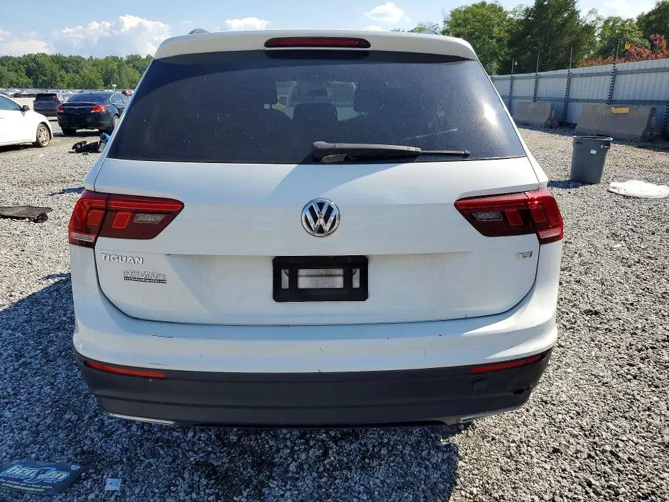 2018 VOLKSWAGEN TIGUAN S  