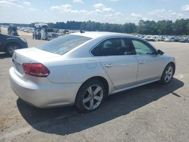 2012 VOLKSWAGEN PASSAT SE  