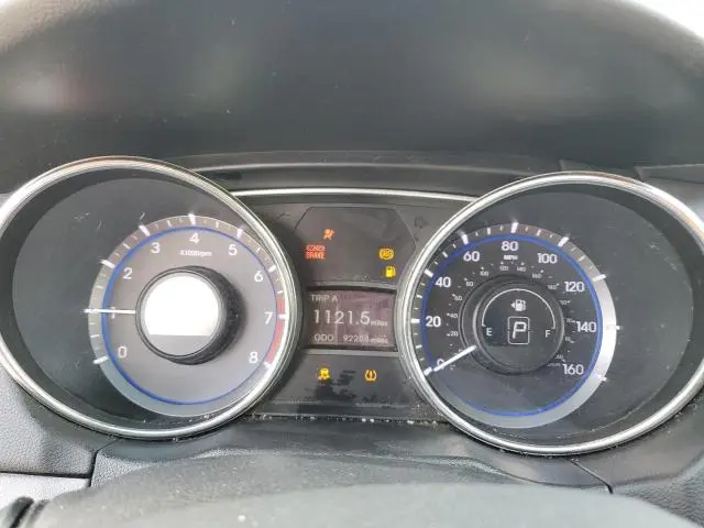 2011 HYUNDAI SONATA GLS  