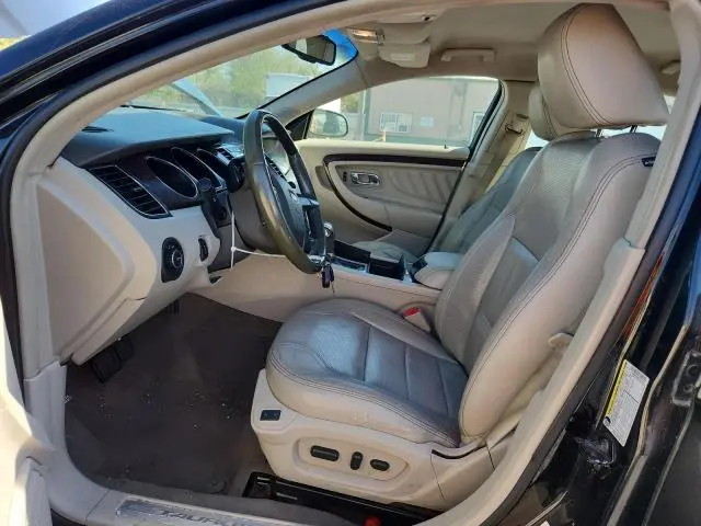 2010 FORD TAURUS LIMITED  