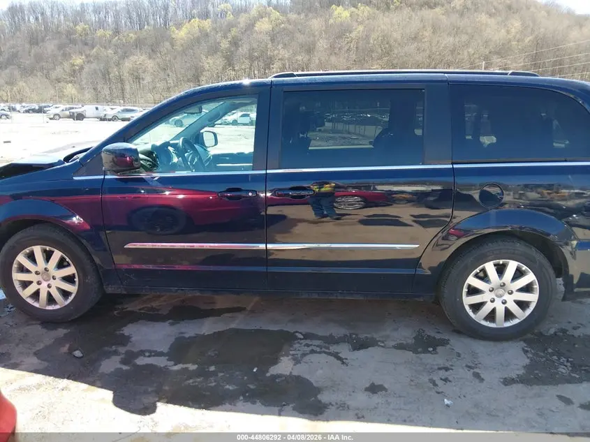 2016 CHRYSLER TOWN & COUNTRY TOURING