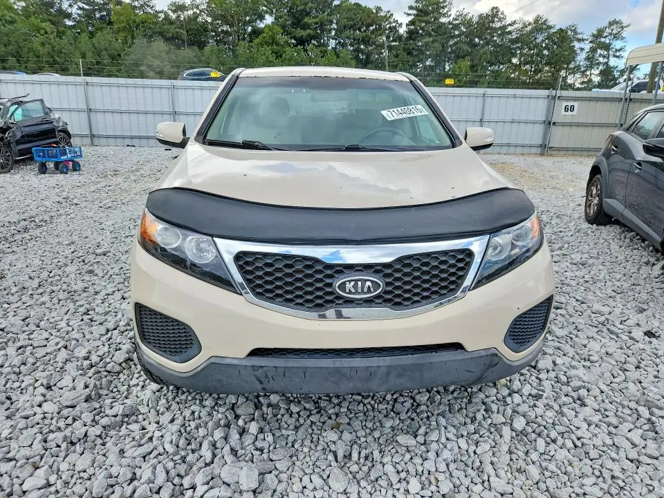 2011 KIA SORENTO LX  