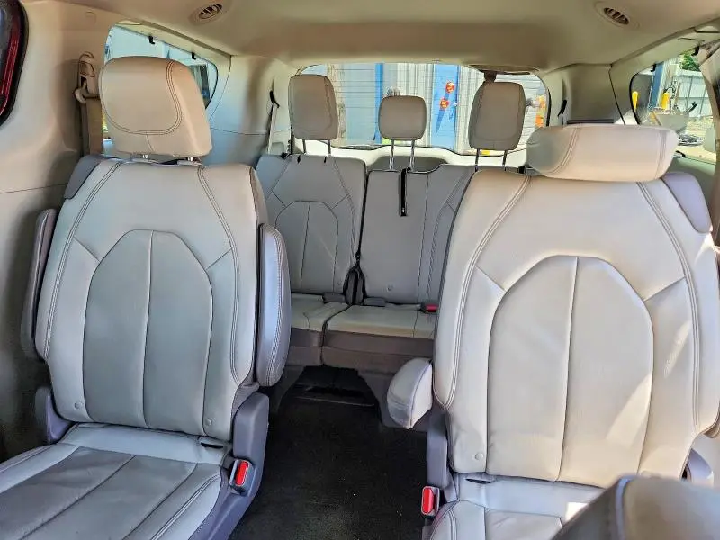 2017 CHRYSLER PACIFICA TOURING L  