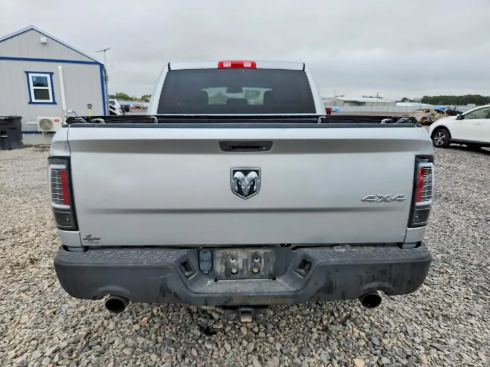 2016 RAM 1500 ST  