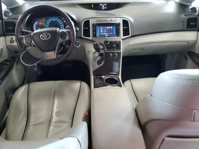 2013 TOYOTA VENZA LE  