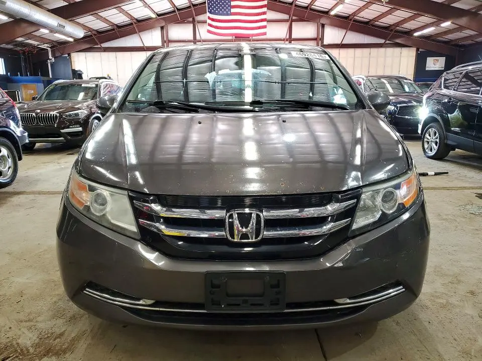 2016 HONDA ODYSSEY SE  