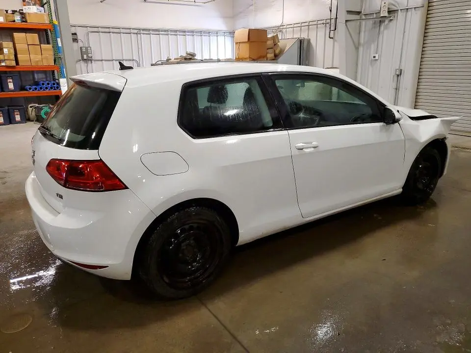 2015 VOLKSWAGEN GOLF   
