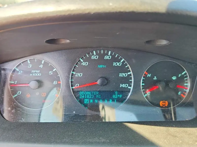 2010 CHEVROLET IMPALA LT  
