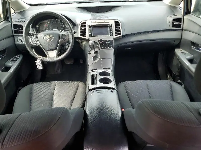 2013 TOYOTA VENZA LE  