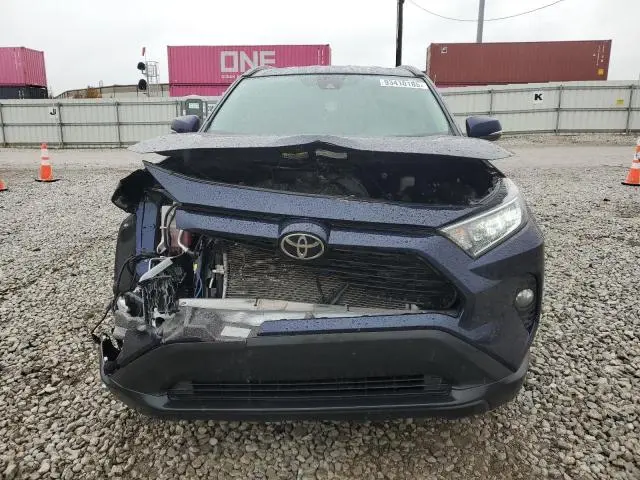 2021 TOYOTA RAV4 XLE  