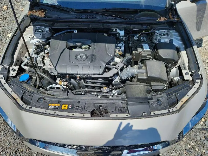 2025 MAZDA 3 PREFERRED  