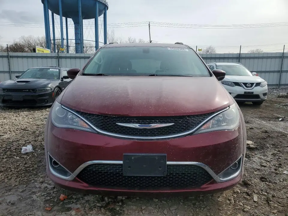 2017 CHRYSLER PACIFICA TOURING L  