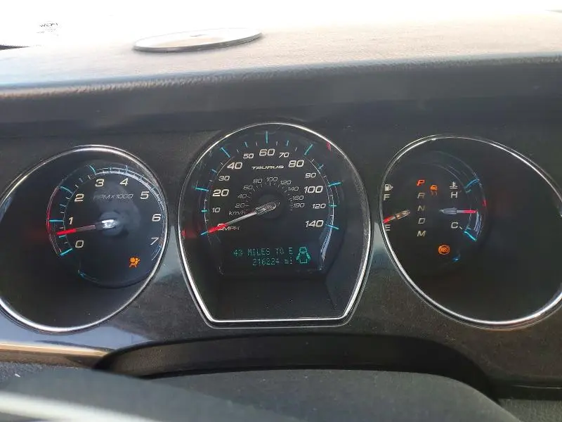 2010 FORD TAURUS LIMITED  