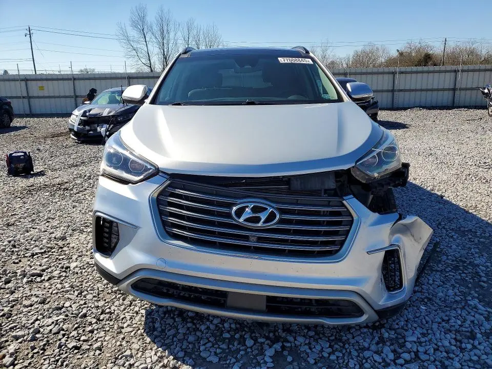 2017 HYUNDAI SANTA FE SE ULTIMATE  