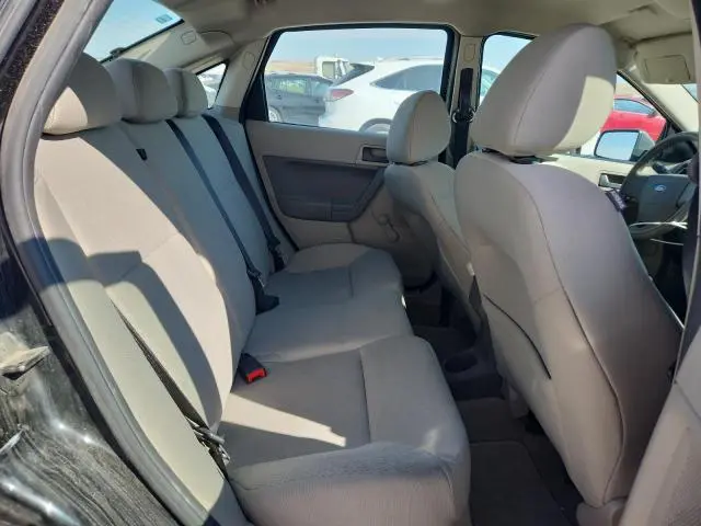 2010 FORD FOCUS S  