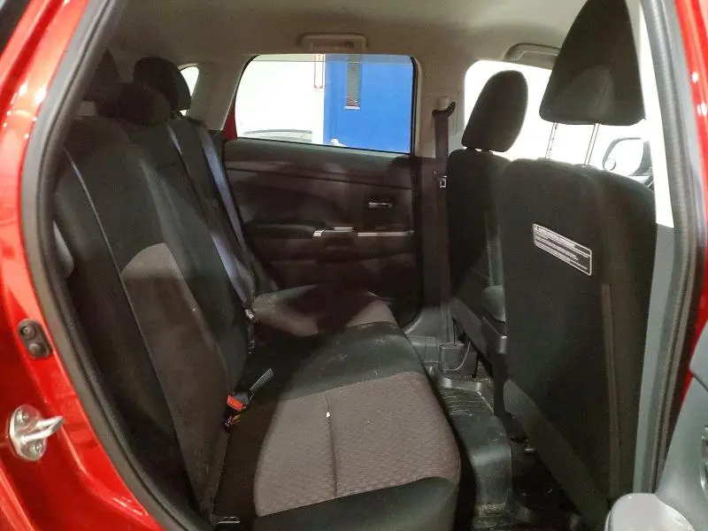 2018 MITSUBISHI RVR SE LIMITED  